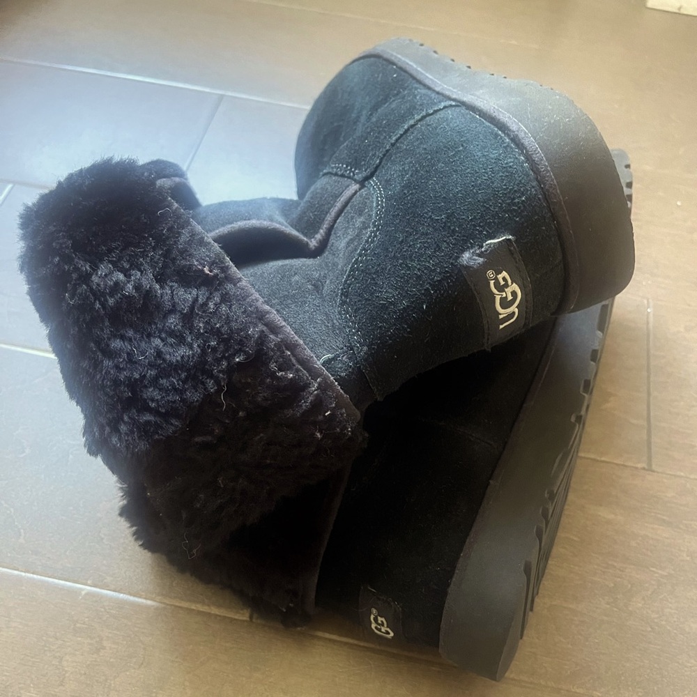 UGG Classic Short II Shearling Boots, Black Suede, Women's 10 M